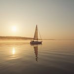 Regularne korzystanie zbiornika bezodpływowego w domu jednorodzinnym – kluczowe aspekty dla właścicieli nieruchomości